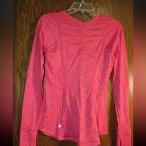 Lululemon top